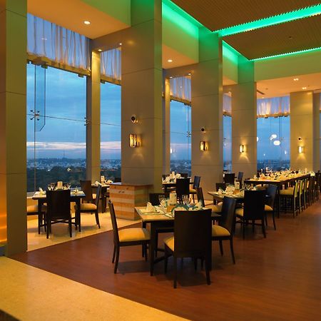 Royal Orchid Central Bangalore, Mg Road Restaurant foto