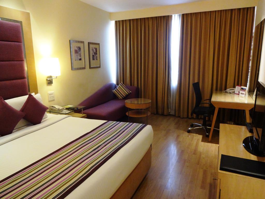 Royal Orchid Central Bangalore, Mg Road Kamer foto