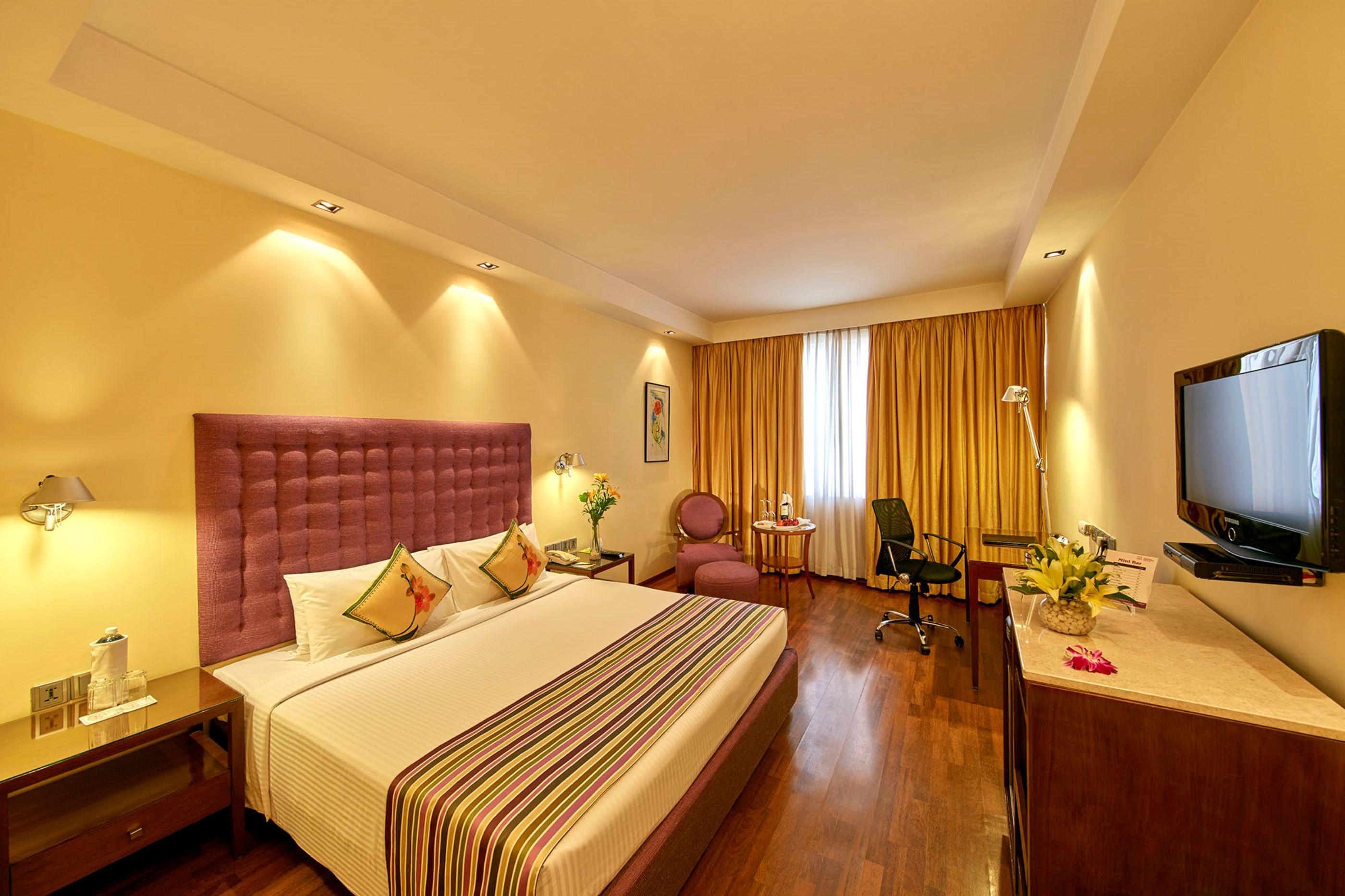 Royal Orchid Central Bangalore, Mg Road Buitenkant foto