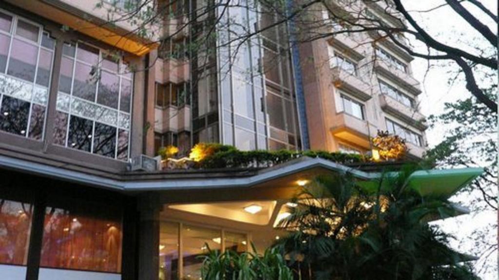 Royal Orchid Central Bangalore, Mg Road Buitenkant foto